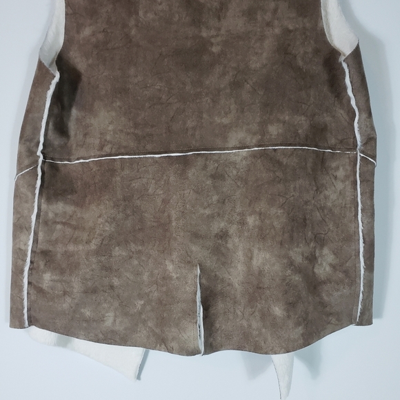 Naked Zebra Brown Faux Suede Vest Size Medium - Picture 4 of 6